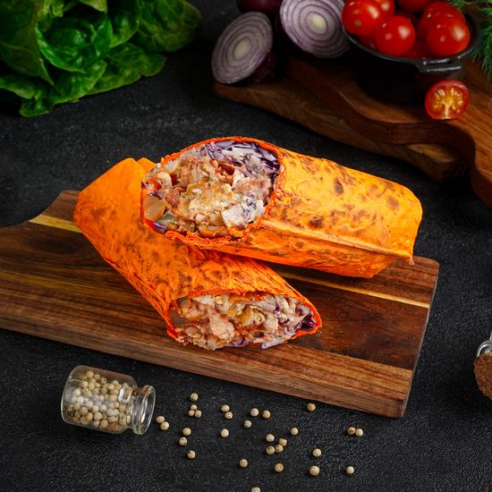 Шаурма в сырном лаваше