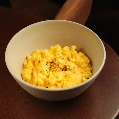 Скрембл из трёх яиц