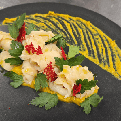 Кальмар с соусом карри