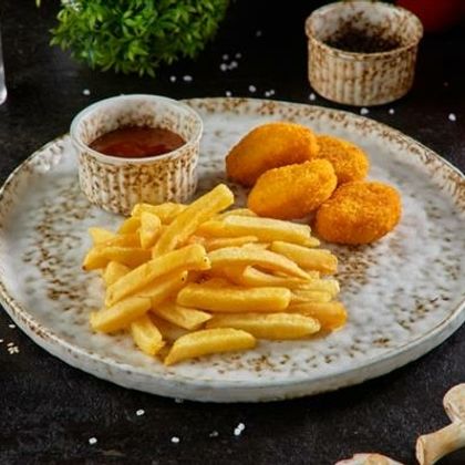 КУРИНЫЕ НАГЕТСЫ С ФРИ
