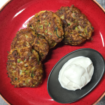 Драники из цукини и сосисок