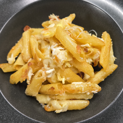 Хрустящие макарошки с яйцом и сыром