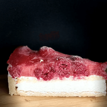 Чизкейк с малиной