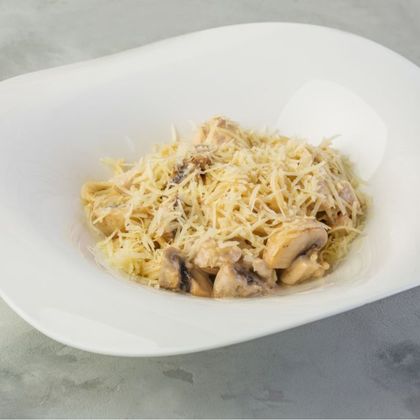 Паста курица грибы