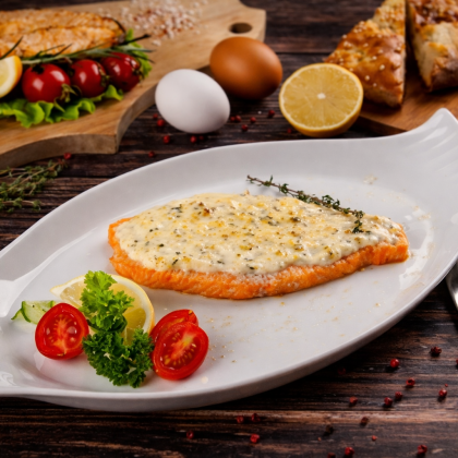 Семга, запеченная под лимонным майонезом