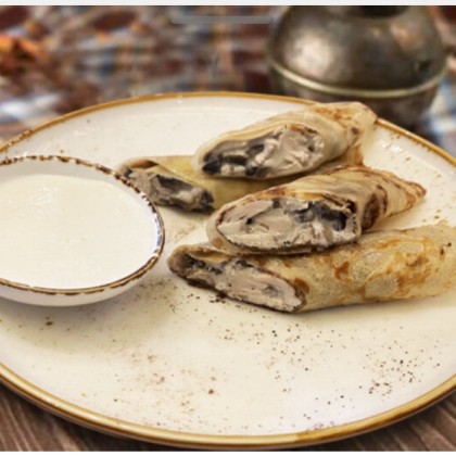 Блины с курицей и грибами 2 шт