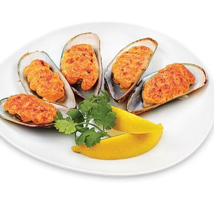 Мидии гигант на створках под спайси соусом