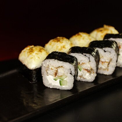 Классический запечённый с угрем