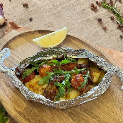 Запеченая горбуша с овощами