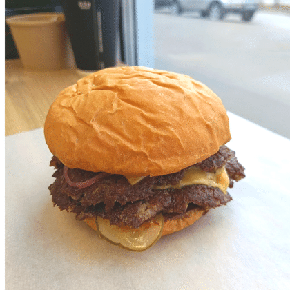 Двойной смэш-бургер с говядиной