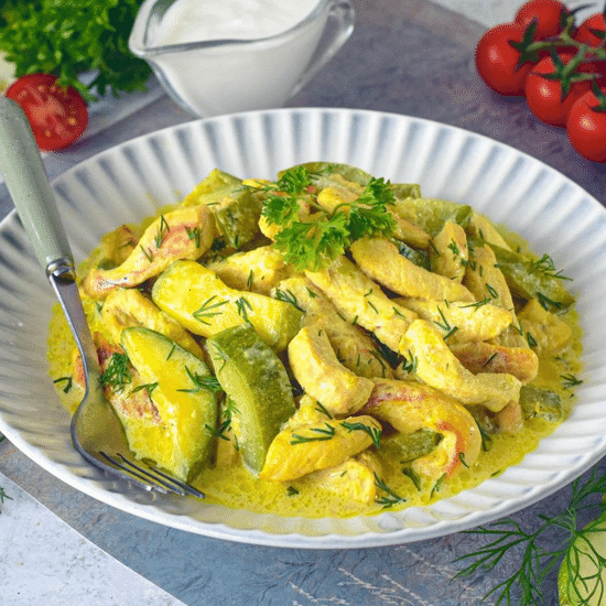 Куриная грудка с кабачком