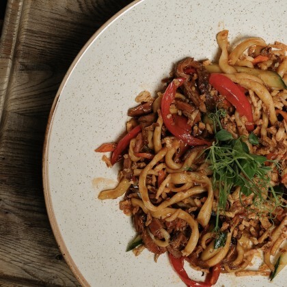 Лагман по - Тайски с говядиной и овощами