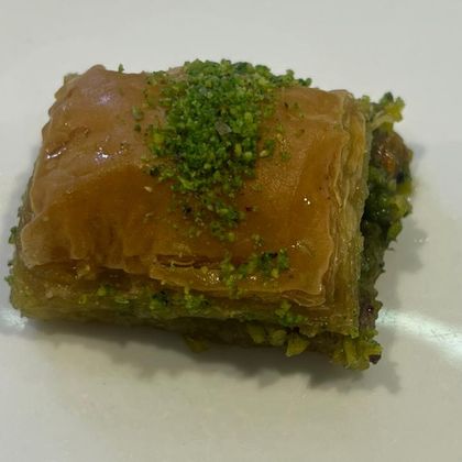 Пахлава маленькая с мёдом