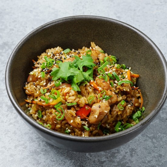 Вок рис с цыплёнком