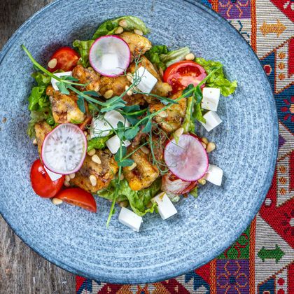 Салат с баклажанами и сыром