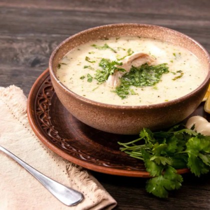 Грузинский суп «Хичиртма»