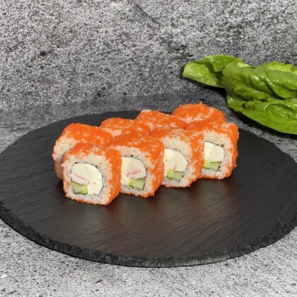 Ролл «Калифорния» с крабом