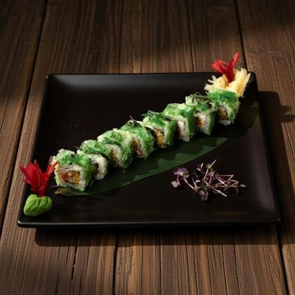 Вакаме маки с угрем