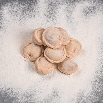 Замороженные пельмени с курицей