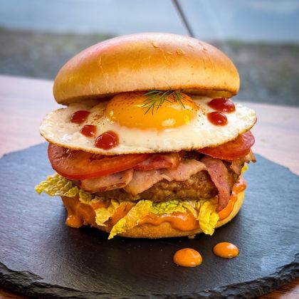 Бургер "Завтрак туриста"