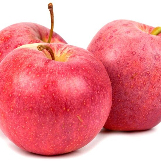 Яблоки «Пинк Леди»