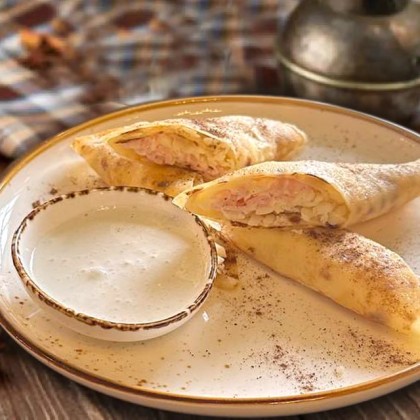 Блины с ветчиной и сыром 2 шт