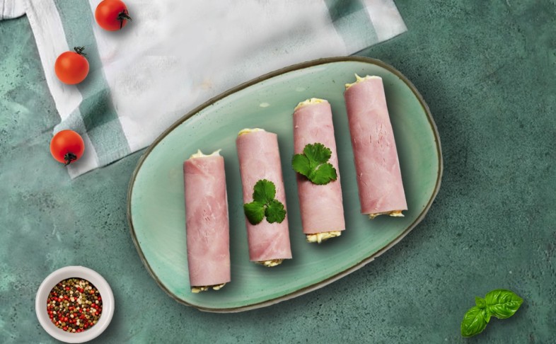 Рулетики из ветчины и сыра