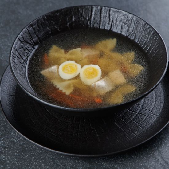 Бульон из индейки с фарфалле