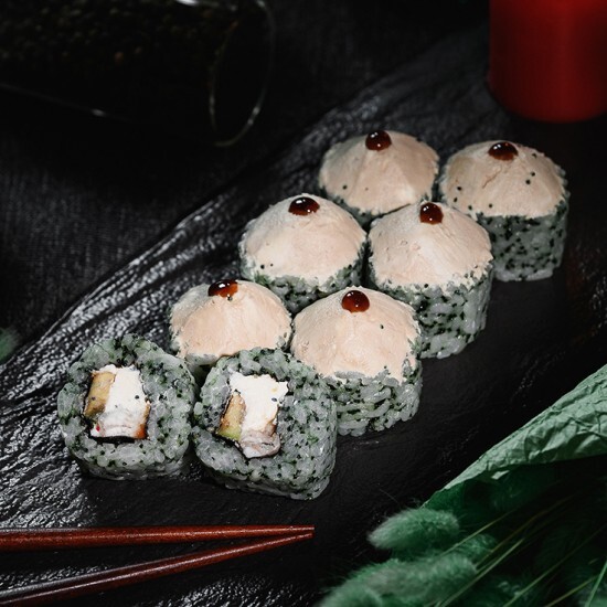 Ролл Гейша с угрем