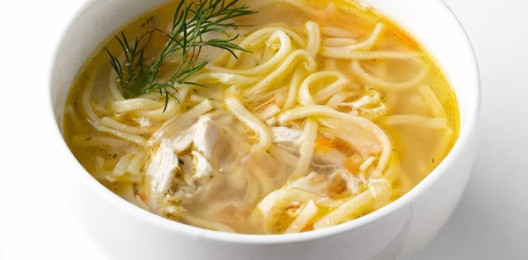 Куриный суп с лапшой