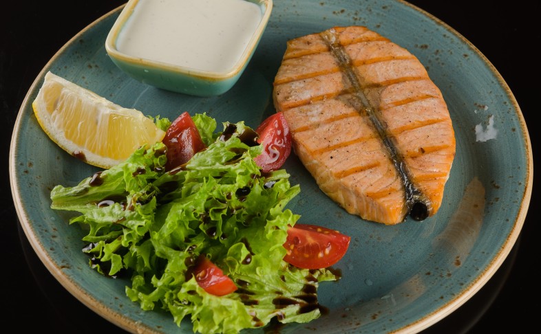 Стейк лосося