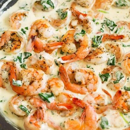 Тигровые креветки очищенные в сливочно чесночном соусе