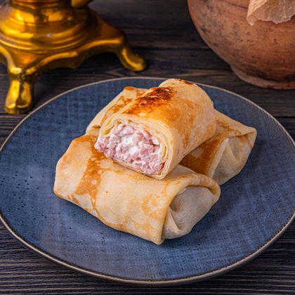 Блинчики с нежной ветчиной и творожным сыром