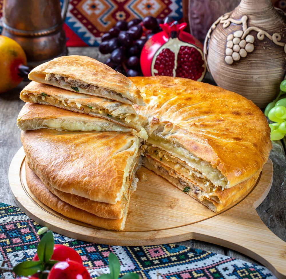 Пирог осетинский с капустой