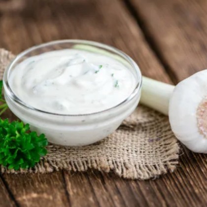 Сливочно -чесночный соус к мидиям