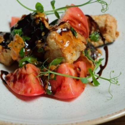 Салат из баклажан фри с томатами по-тайски