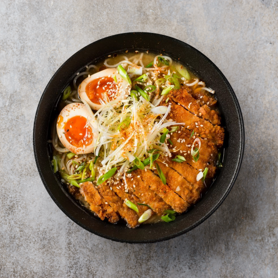 Суп Мисо с цыпленком кацу