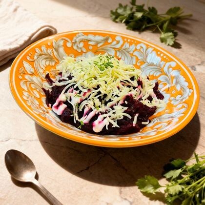 Свекла с сыром и чесноком