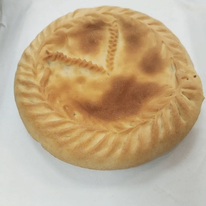 Пирог с зелёным луком и яйцом