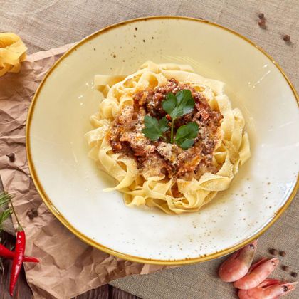 Феттучини «Болоньезе»