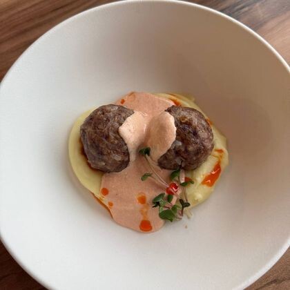 Тефтели в сливочно-томатном соусе