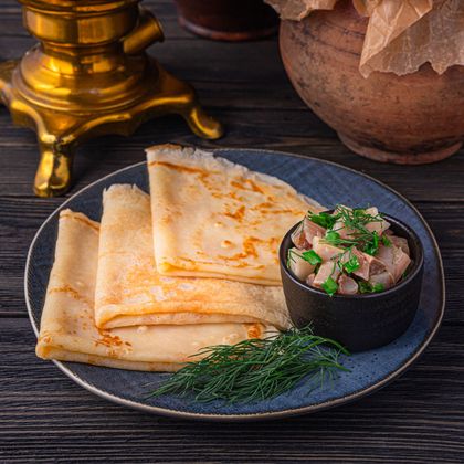 Блины с селедочкой пряного посола (солим сами)