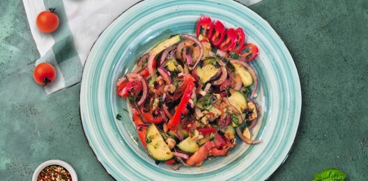 Салат Грузинский