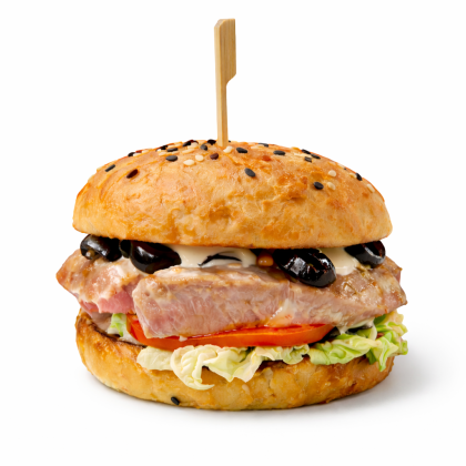 Смолянин с тунцом