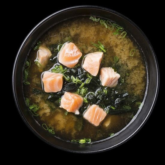 Мисо суп с лососем