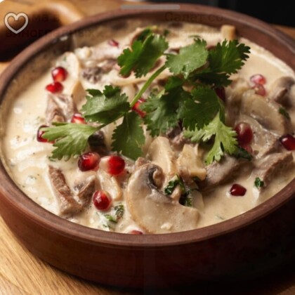 Телячий язык с грибами в ореховом соусе