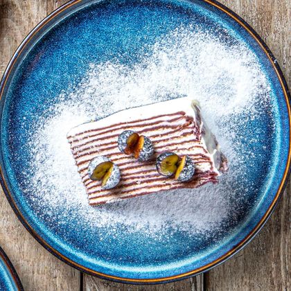 Блинно-черничный торт