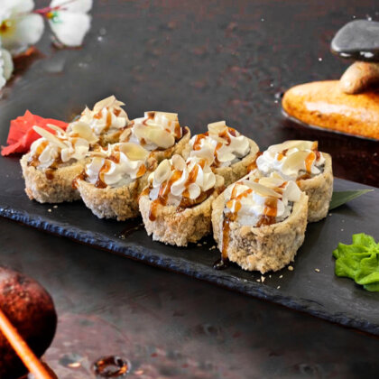 Дабл чиз с кальмаром фри и лепестками миндаля