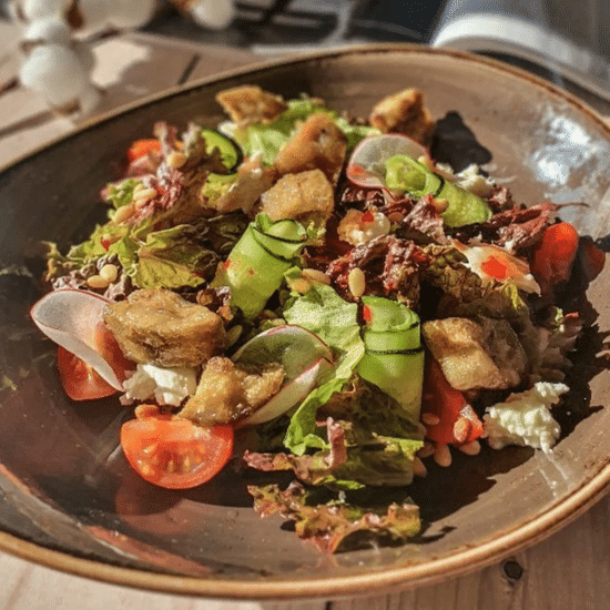 Салат с хрустящим баклажаном