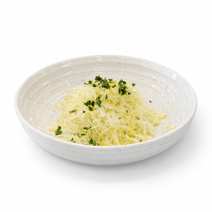 Капустный салат с пармезаном и трюфельным маслом